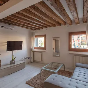 canaletto-apartment-rialto.hotelinveneto.com/
